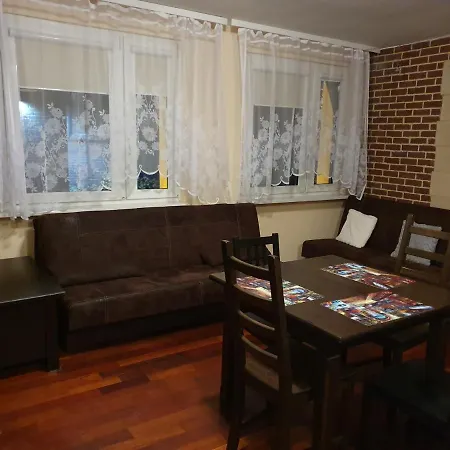 Daire Kawalerka Na Laciarskiej *